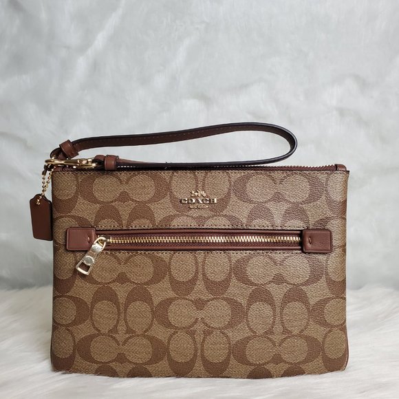Coach Bags Coach Gallery Pouch In Signature Canvas Poshmark
